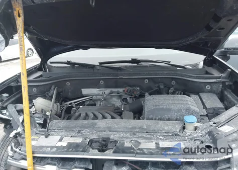 2018 Volkswagen Atlas 3.6L V6 Sel Premium from USA, damaged, VIN 1V2NR2CA0JC500461